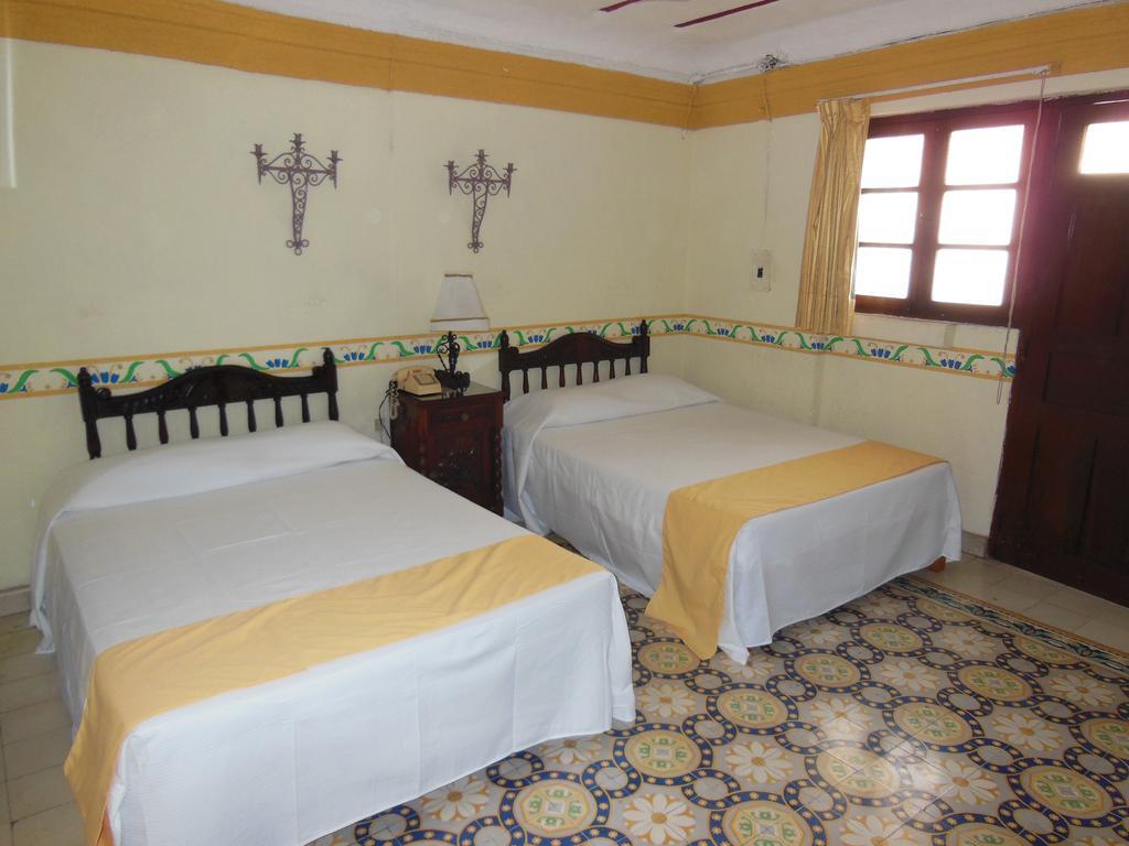 Hotel Posada Toledo & Galeria Mérida Δωμάτιο φωτογραφία